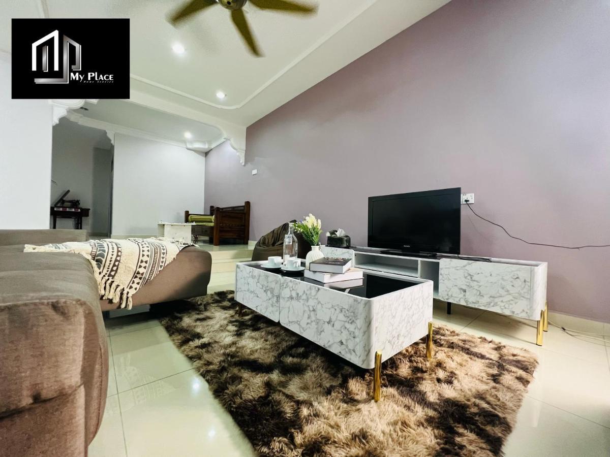 2 Storey 5Br 16Pax Semabok Taman Cheng Ho, 3 By Myplace Malacca Exterior photo
